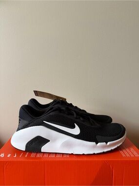 Nike Flex Train Black White HV9981-003 Women’s Size 10